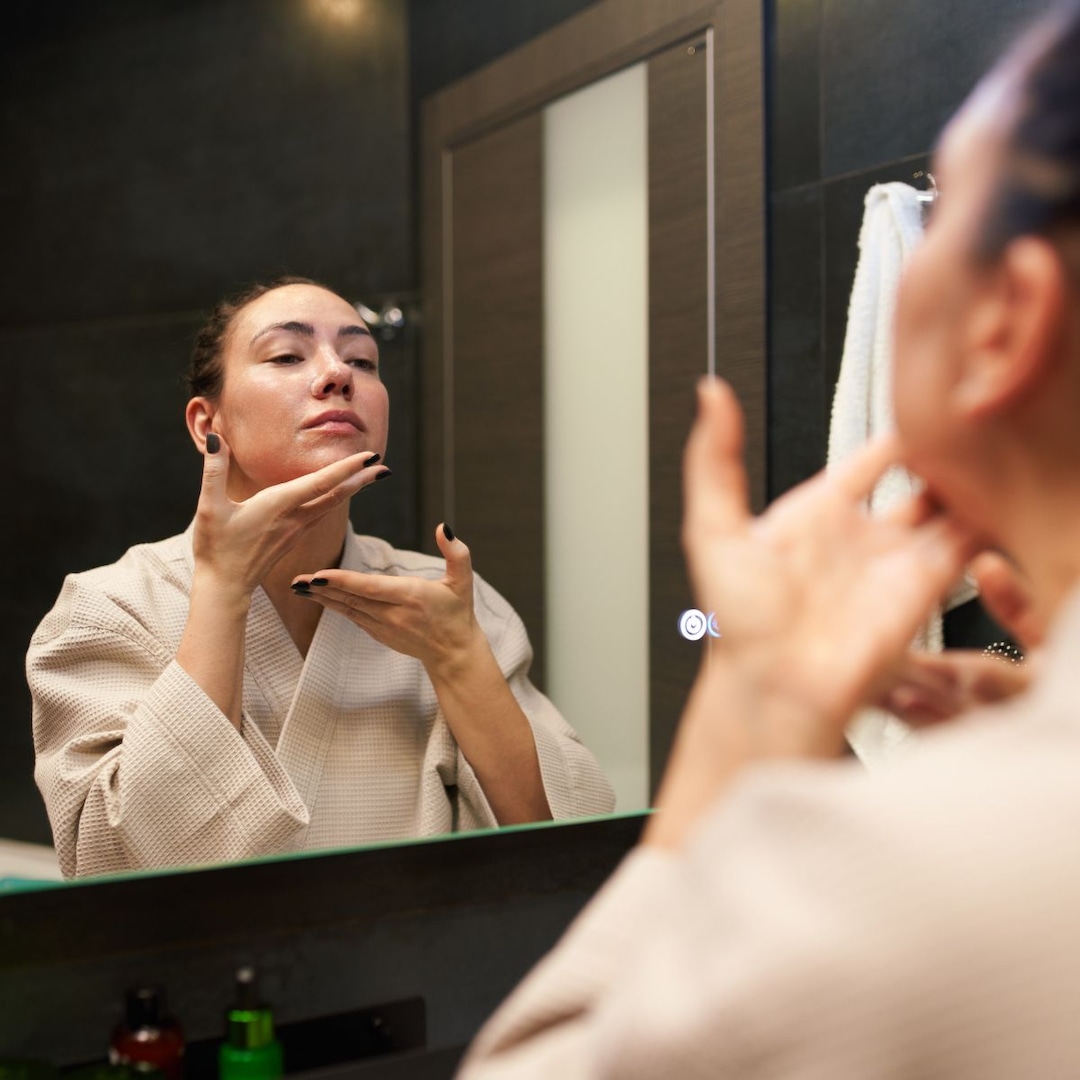 Get 6 Worth of Peter Thomas Roth Skincare Products for Just  Get 6 Worth of Peter Thomas Roth Skincare Products for Just